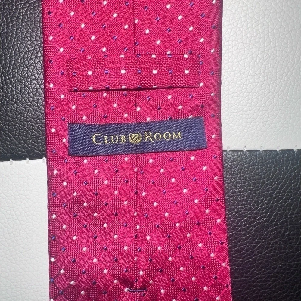 Club Room Blue White Dot Red Men’s Tie - Picture 2 of 3